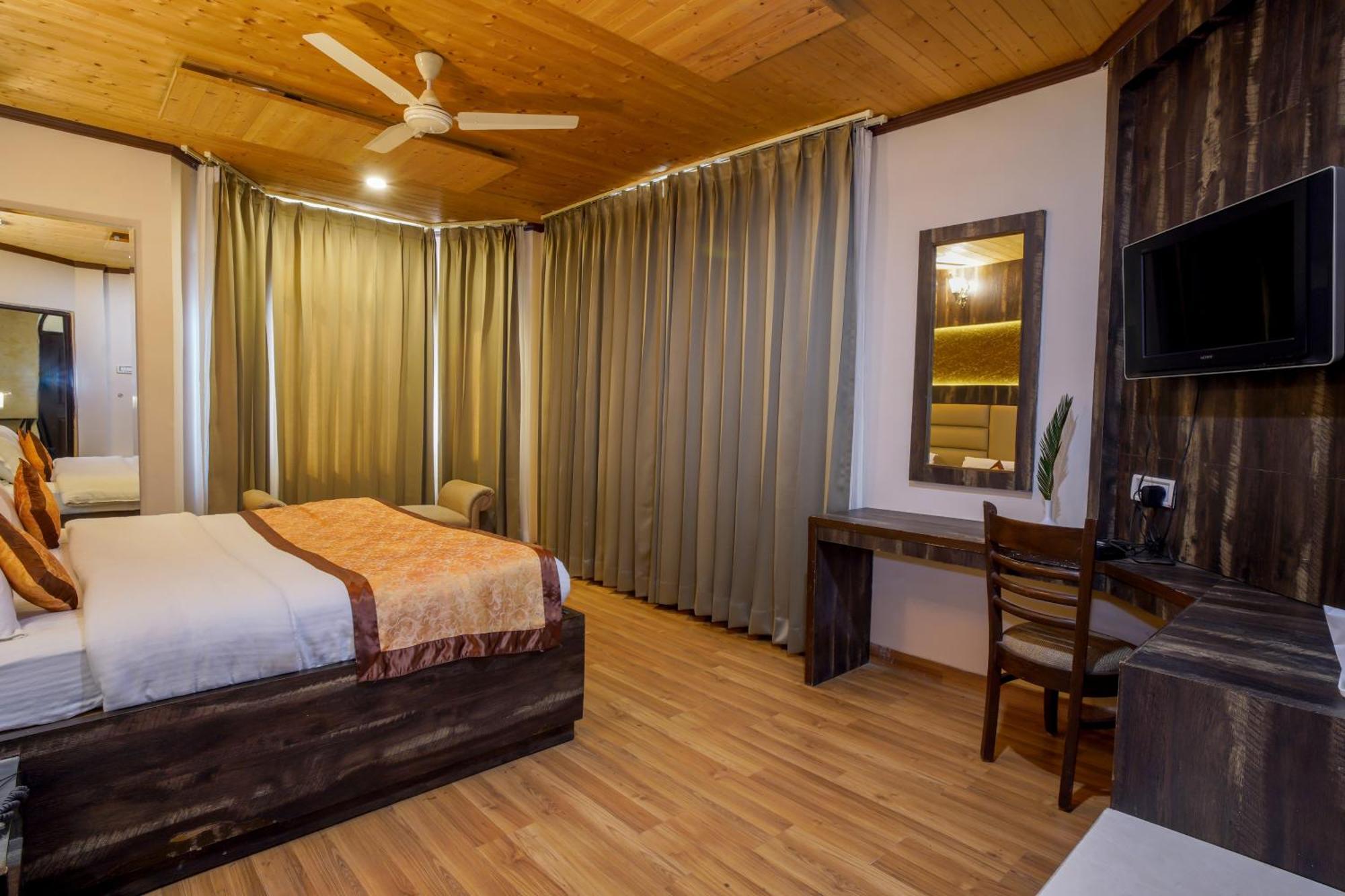 Vilasa Lall Ji Resort Dalhousie Exterior foto